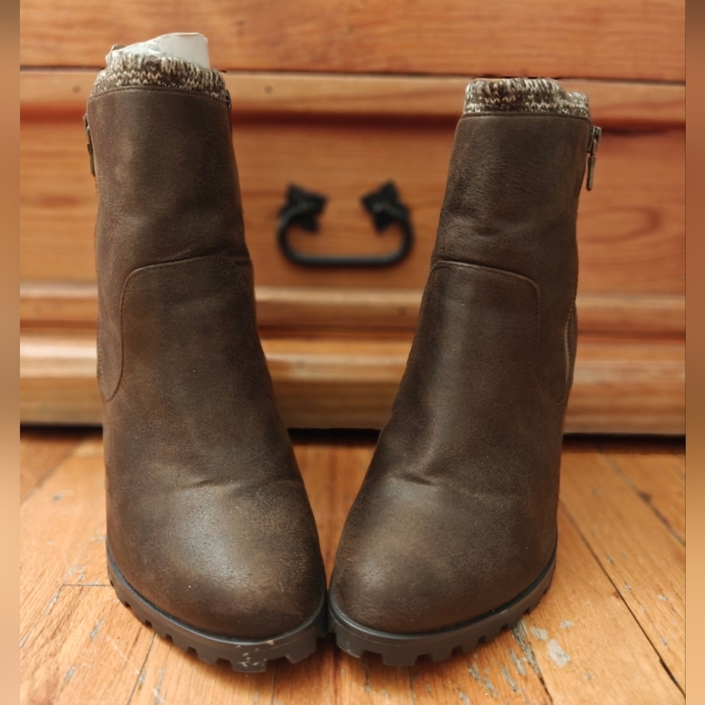 JustFab Brown Ankle Booties